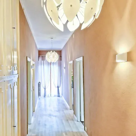 Modern & Bright Tuscany *