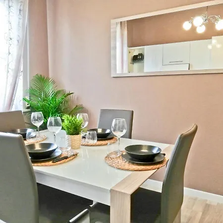Modern & Bright Tuscany